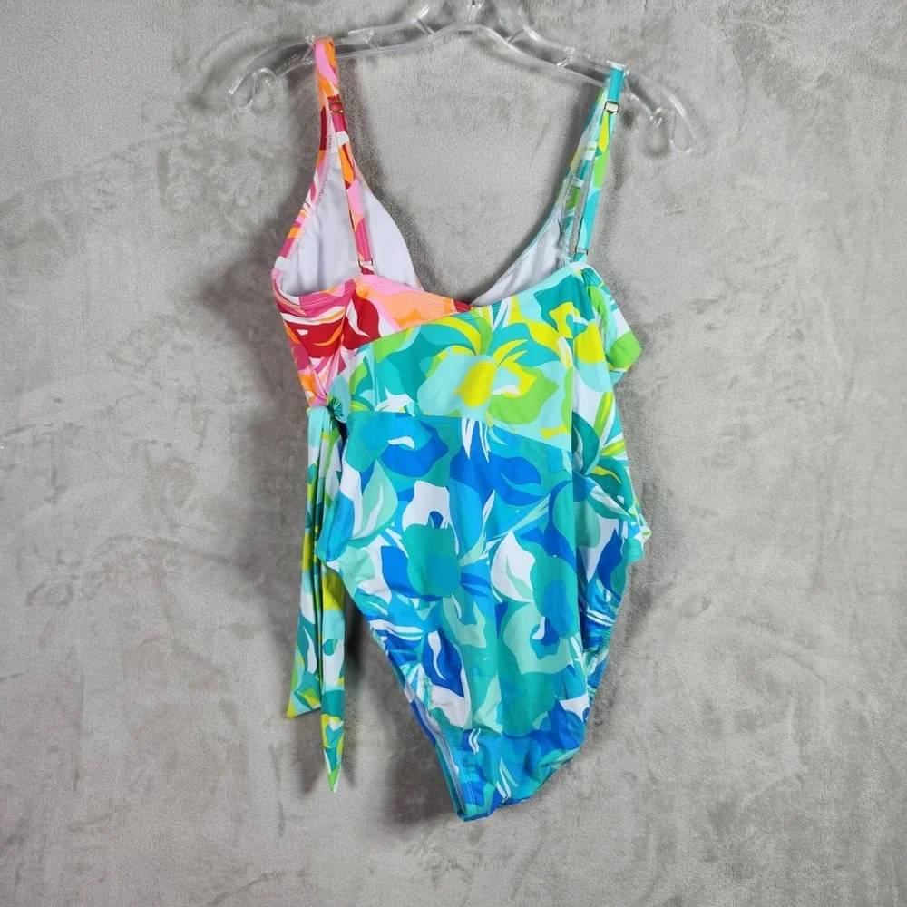 Bleu Rod Beattie Womens Size 6 Floral Wrap One‎ Piece Swimsuit RBSE24707 New